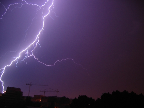 Uwaga! Meteorolodzy ostrzegają przed burzami z gradem