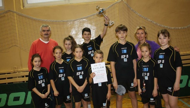 Wodzisław: Uczniowie z „piątki” najlepsi w tenisie stołowym