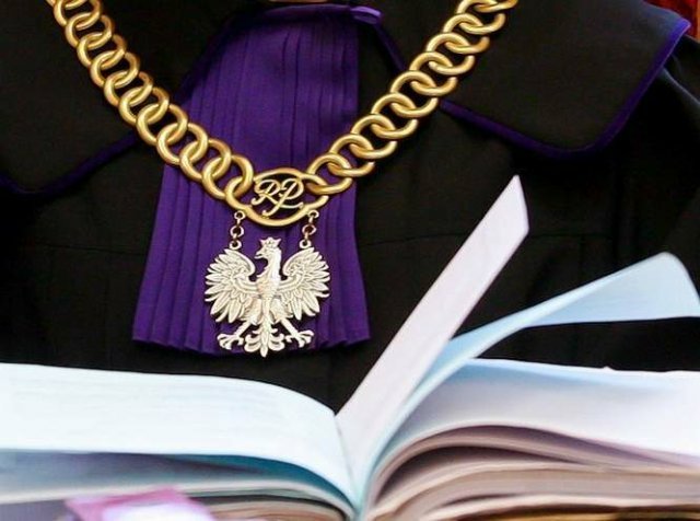 Wodzisław: Matka nakłaniająca córkę do prostytucji usłyszała wyrok