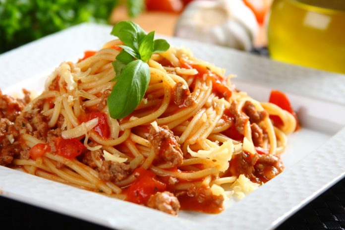 Spaghetti-bolognese.jpg