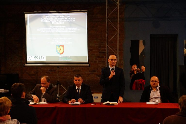 Tłumy na spotkaniu w sprawie DGP
