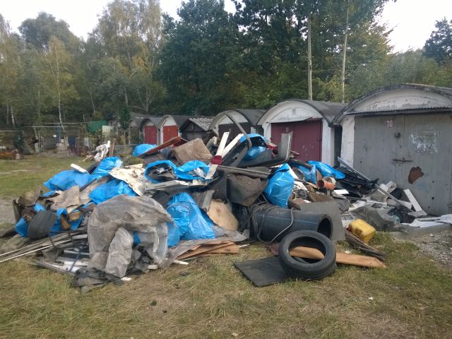 Zlikwidowano dzikie wysypisko śmieci przy Marklowickiej