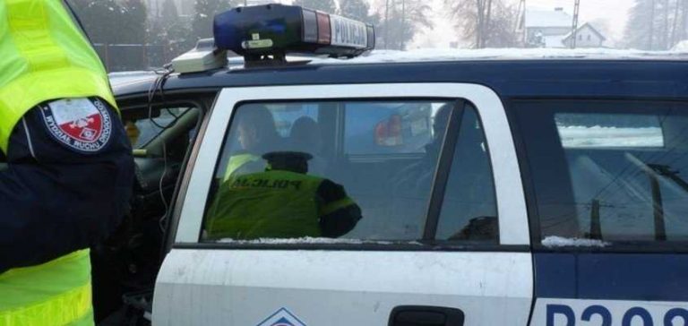 Ksiądz z Rydułtów prowadził „na podwójnym gazie”. Został zawieszony