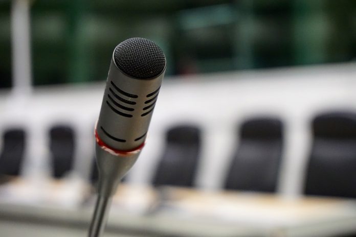 microphone-704257_960_720.jpg Fot. Pixabay
