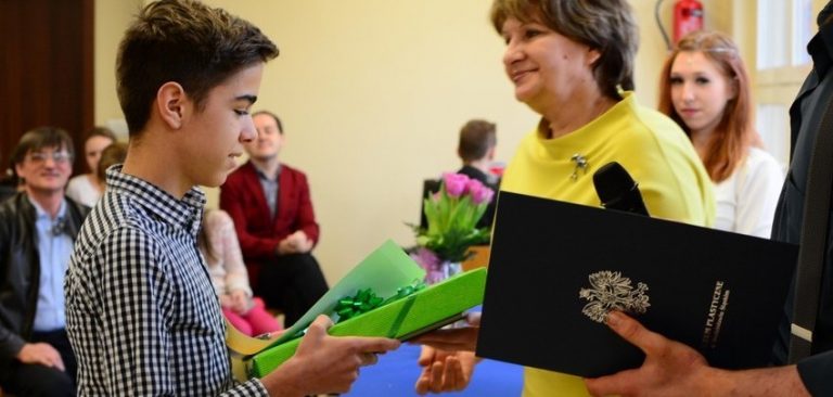 Poznaliśmy zwycięzców IV Regionalnego Konkursu Artystycznego „Jaki kolor ma śnieg?”!