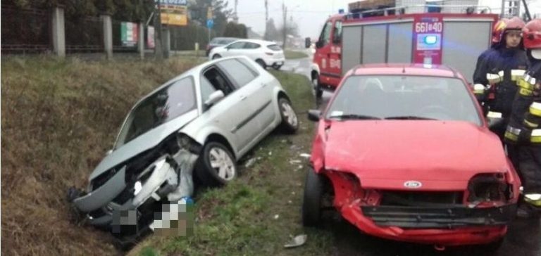 Wodzisław: Na ul. Pszowskiej zderzyły się 2 samochody osobowe