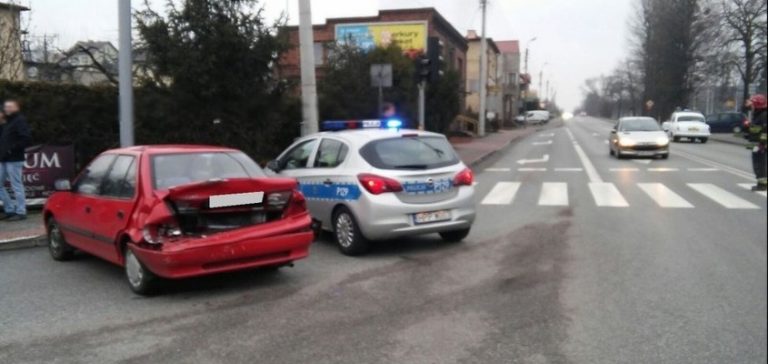 Zignorował zakaz sądu i wsiadł za kółko. Pijany spowodował wypadek
