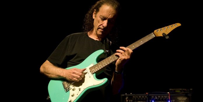 2015_04_20_ScottHenderson-5113.jpg scott henderson kędzierzyn koźle koncert