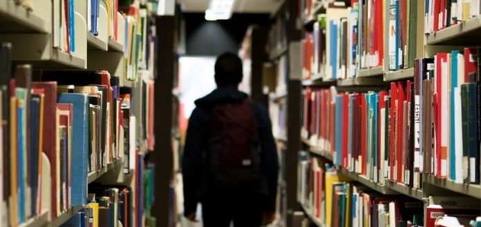 biblioteka_0.jpg Nowe książki w bibliotekach szkół powiatu wodzisławskiego