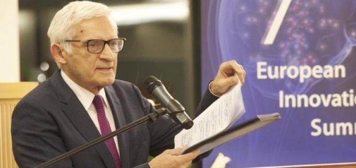 Wodzisław: Jerzy Buzek nie będzie obecny na 1 Forum Biznesowym