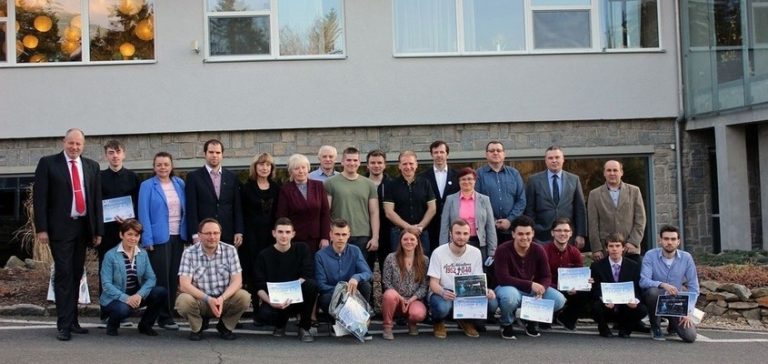 Sukces uczniów wodzisławskiego Technikum nr 1 w Międzynarodowym Konkursie Projektowym!