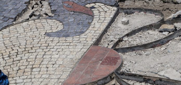 herb_miasta.jpg Wodzisław Śląski, Rynek: Herb miasta - remont