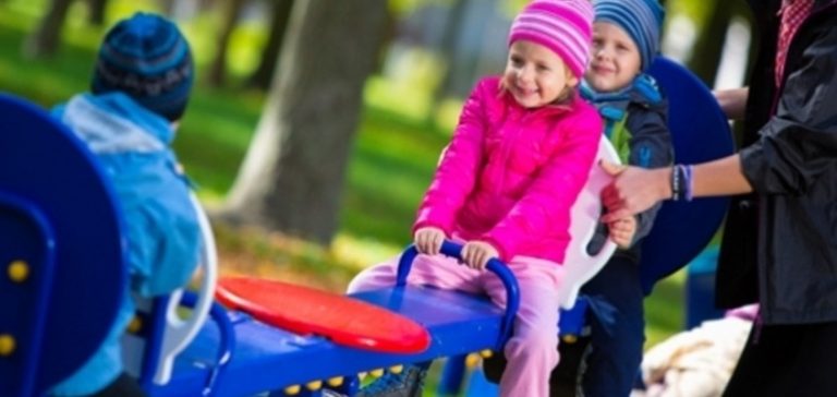 Gorzyce: W Rogowie powstanie nowy plac zabaw? Twój głos ma znaczenie