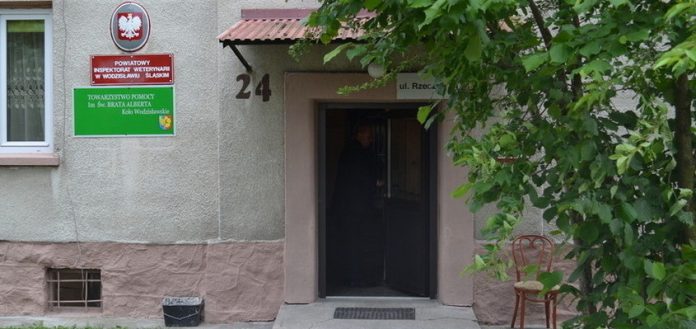 Wodzisław, ul. Rzeczna: Dom bezdomnych. Towarzystwo Pomocy im. świętego Brata Alberta