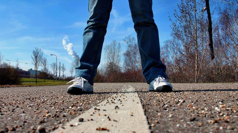 Wodzisław Śl.: Chodnik przy ul. Targowej do końca sierpnia