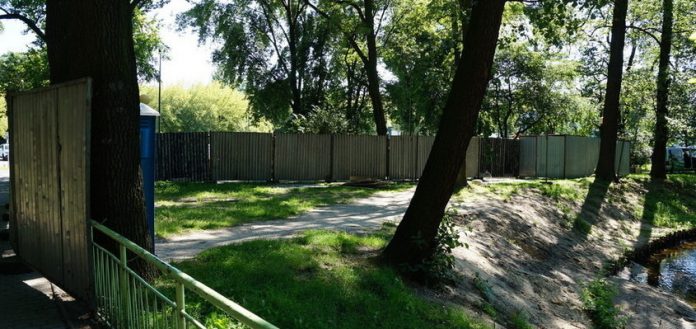 Wodzisław: Rozpoczęły się prace w Parku Miejskim. Rewitalizacja. Tarasy