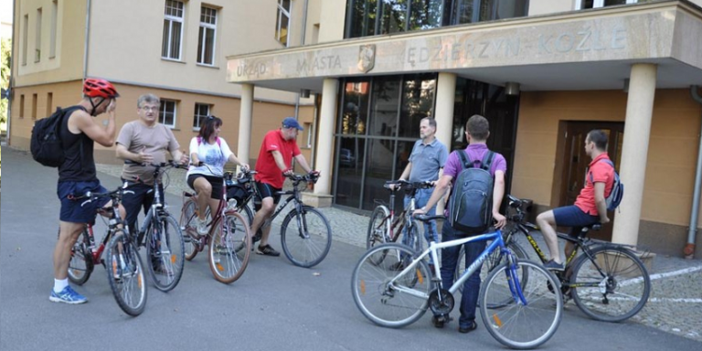 Komisja Prawno-Administracyjna obradowała na… rowerach