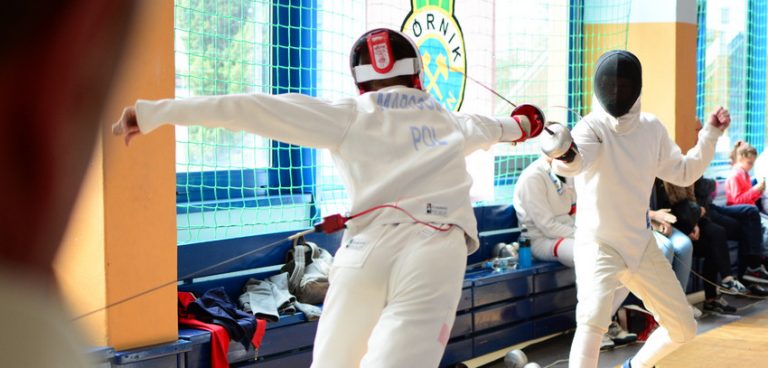 Puchar Polski Juniorów w szpadzie kobiet i mężczyzn w Radlinie