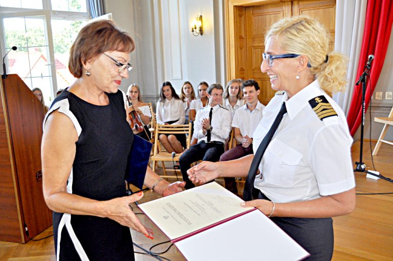 Pierwszy dzwonek w Kędzierzynie-Koźlu