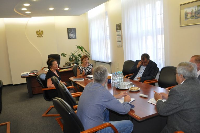 Benzen w Kędzierzynie-Koźlu. Firmy pod lupą