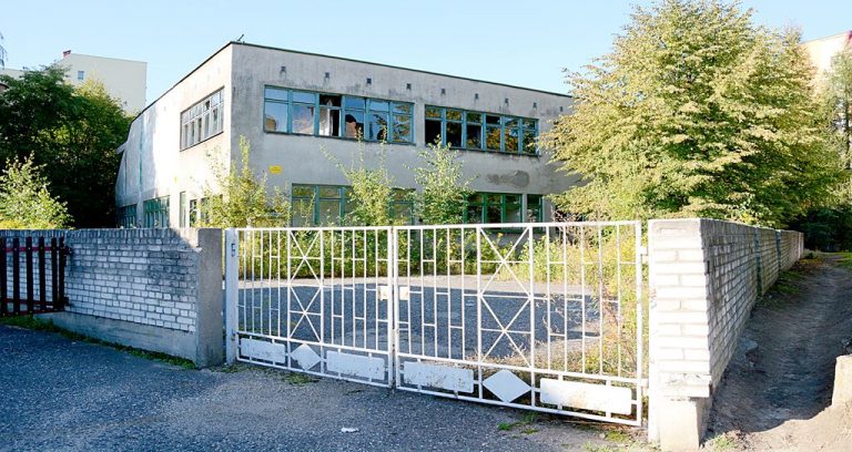 Były żłobek nadal straszy