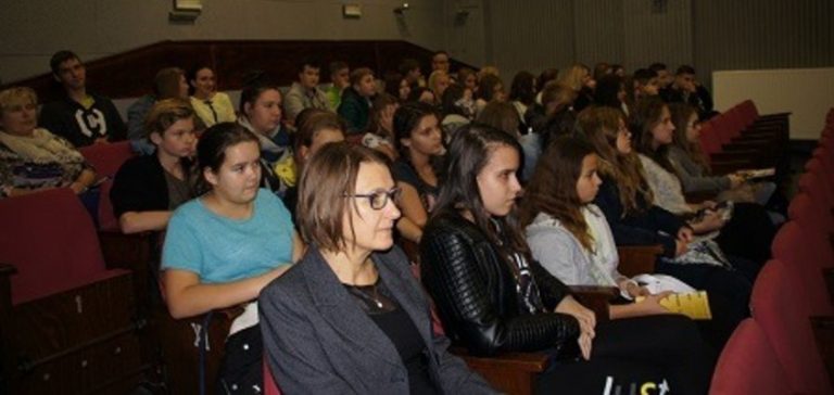 Godów „Gminą bez SMOGA”. Młodzież uczestniczyła w spotkaniu edukacyjnym