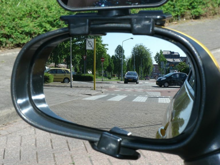 Wodzisławska policja szuka świadków potrącenia 83-latka