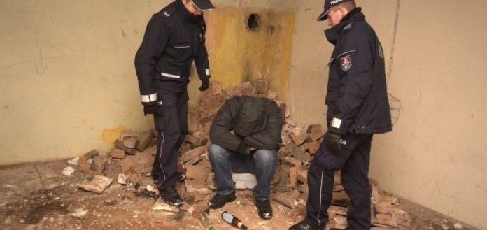 Policja Wodzisław: Pomoc dla bezdomnych. Ogrzewalnia