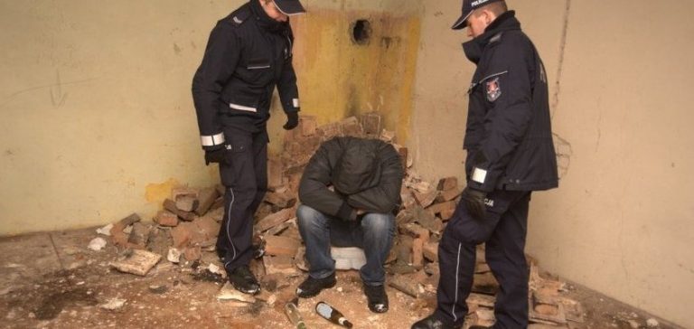 Zima – trudny czas dla osób bezdomnych