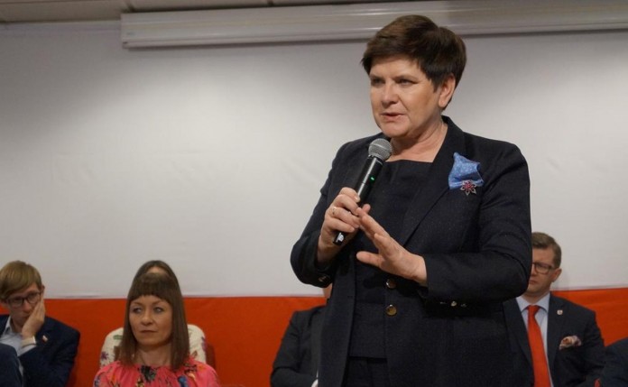 Beata Szydło w Raciborzu i Rydułtowach. Opinie po spotkaniu